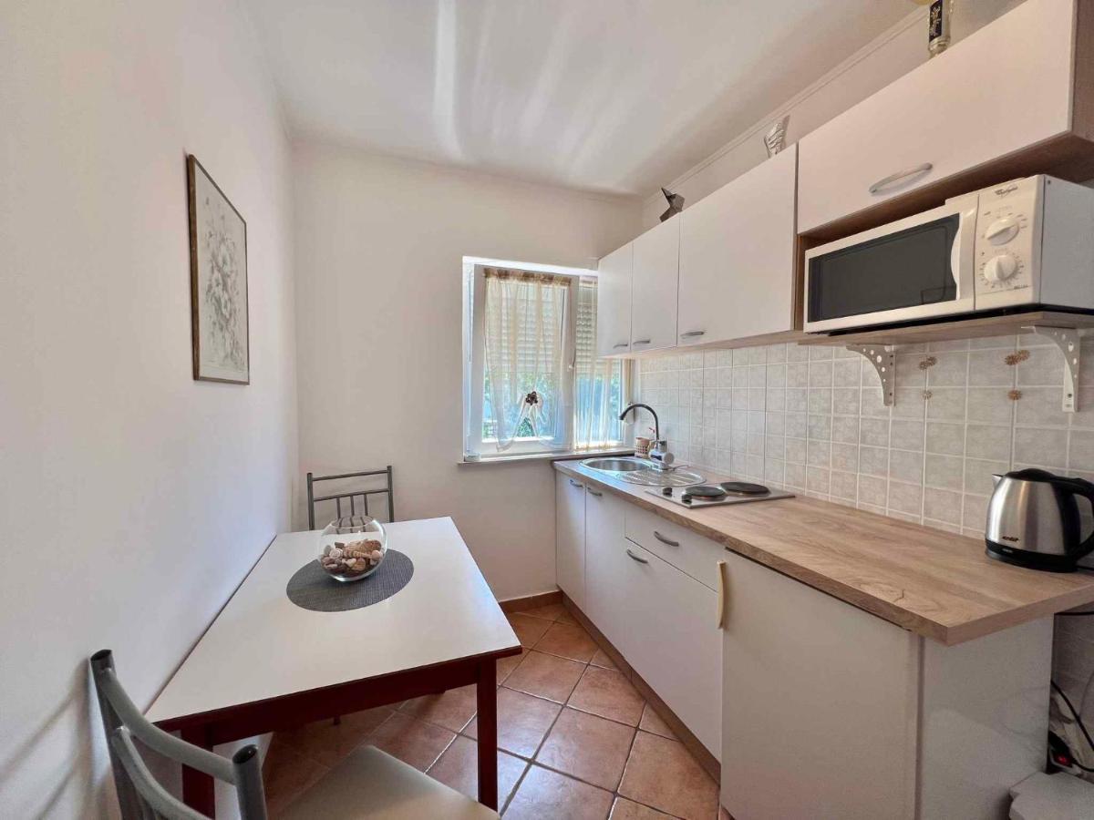 Apartments In Dramalj 45034 ภายนอก รูปภาพ